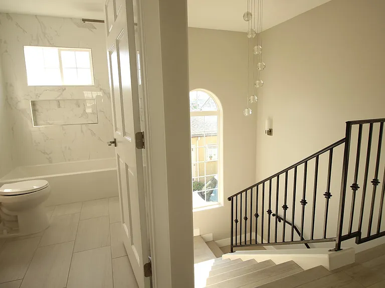 832 Rose Ave — Photo 55