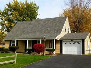 701 Dearborn Rd, Valparaiso, IN 46385