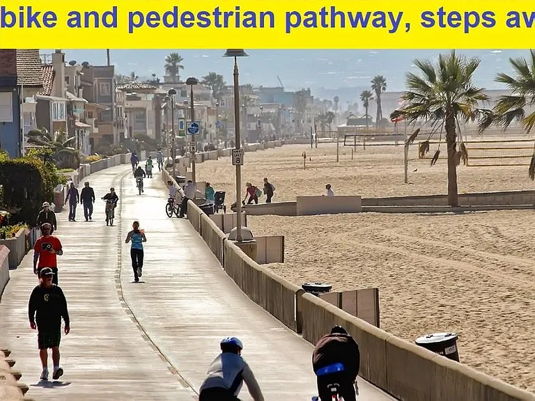 Beach bike path