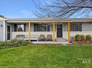 466 Carriage Ln, Twin Falls, ID 83301
