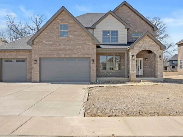 9536 Fescue Dr, Saint John, IN 46373