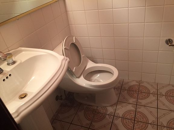 5th image of 3066 Waterford Dr