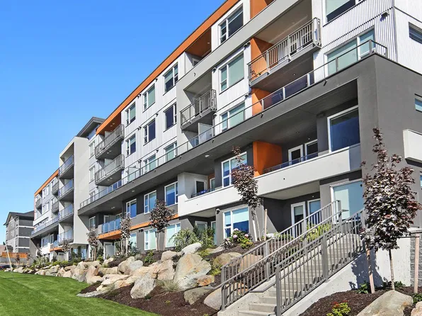 575 S Dogwood St #106, Campbell River, BC V9W 2Y4
