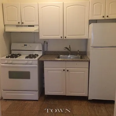 Rented by Town Residential | media 35