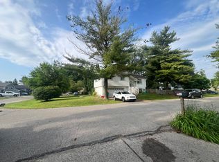 2949 Northlawn Ave, Ypsilanti, MI 48197