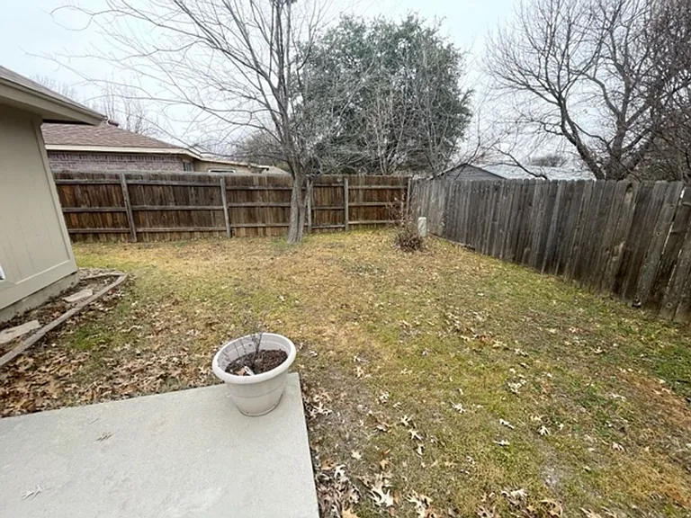 5800 Stone Meadow Ln — Photo 22