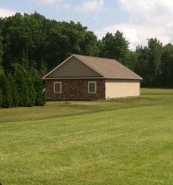 1st image of 4690 Seymour Dr