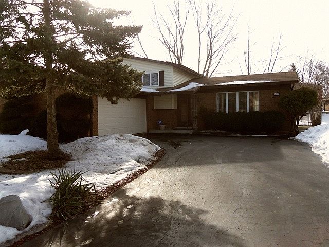 1st image of 5249 Arquilla Dr