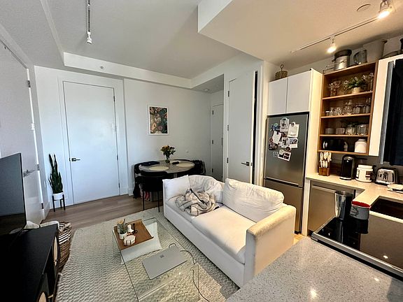 3rd image of 288 Linden Blvd #8