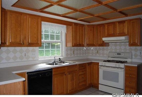 4th image of 81 Whitfield Ln