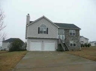 605 Chartwell Ct, Winder, GA 30680