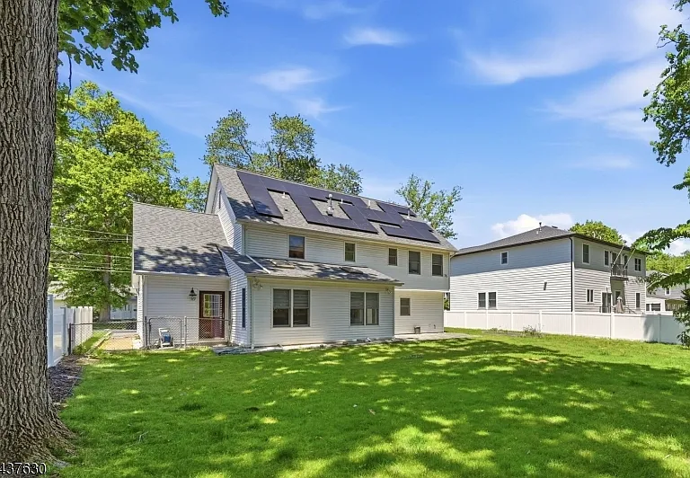 100 Kimball Ave — Photo 42