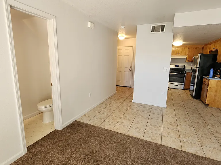 2530 Hartnell Ave #2 — Photo 7