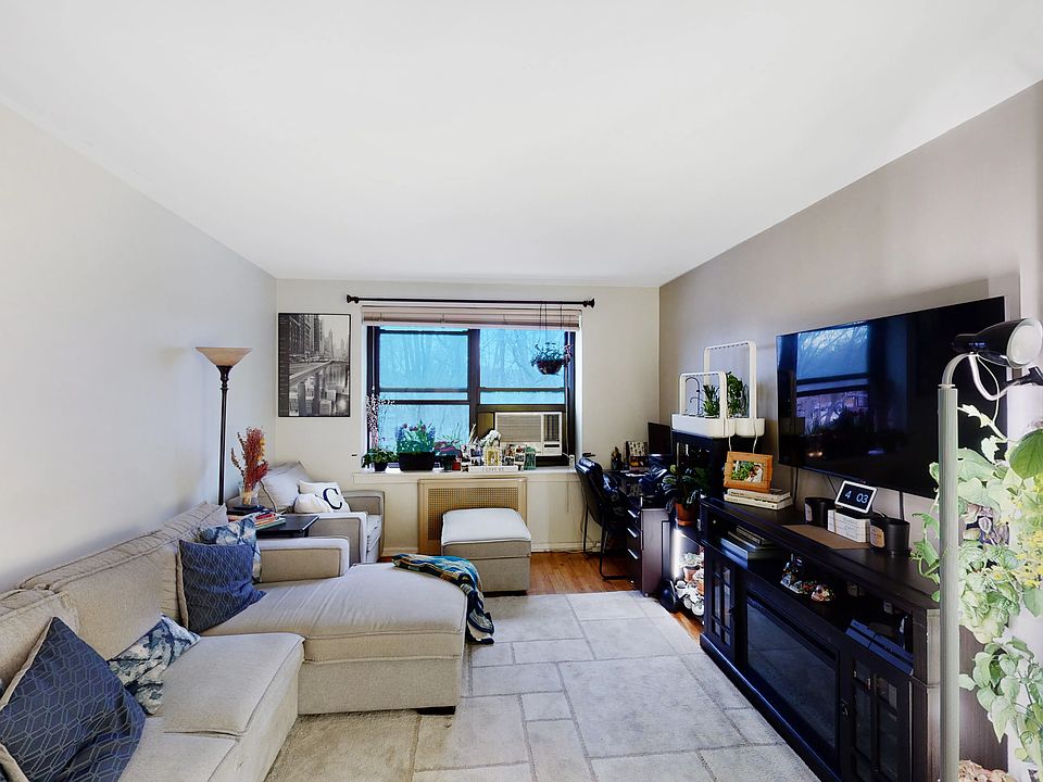 1st image of 75-50 Bell Blvd #3C