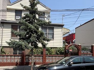 5745 57th Road, Maspeth, NY 11378