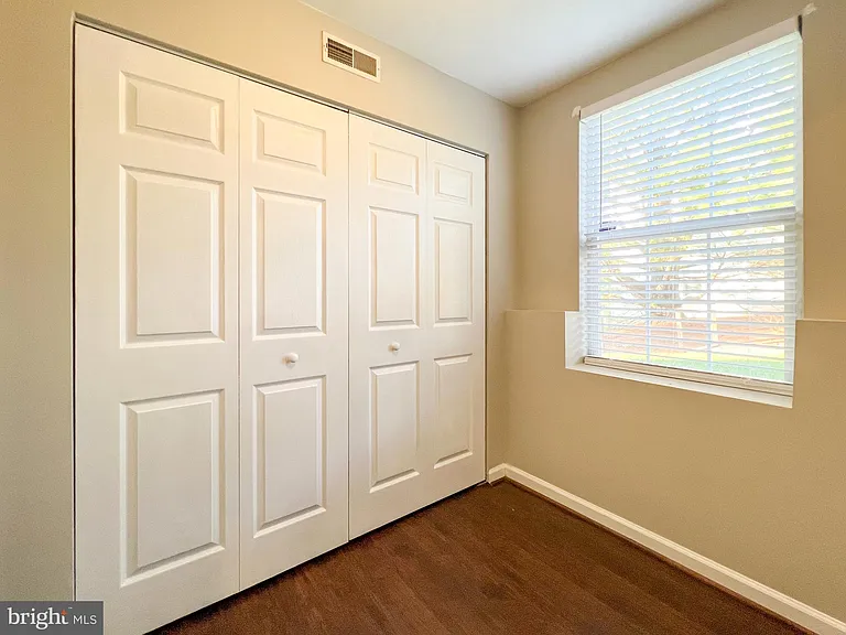 35 Pickering Ct #2 — Photo 16