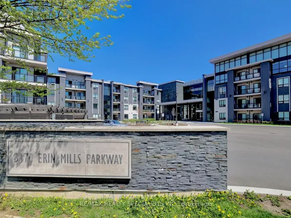 3170 Erin Mills Pkwy #122, Mississauga, ON L5L 0B6