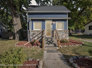 136 Jackson St, Sunfield, MI 48890