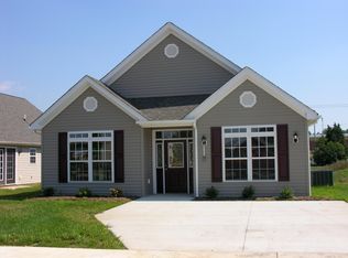 344 Overview St, Waynesboro, VA 22980