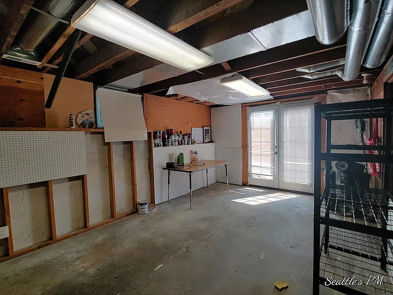 7510 34th Ave SW — Photo 10