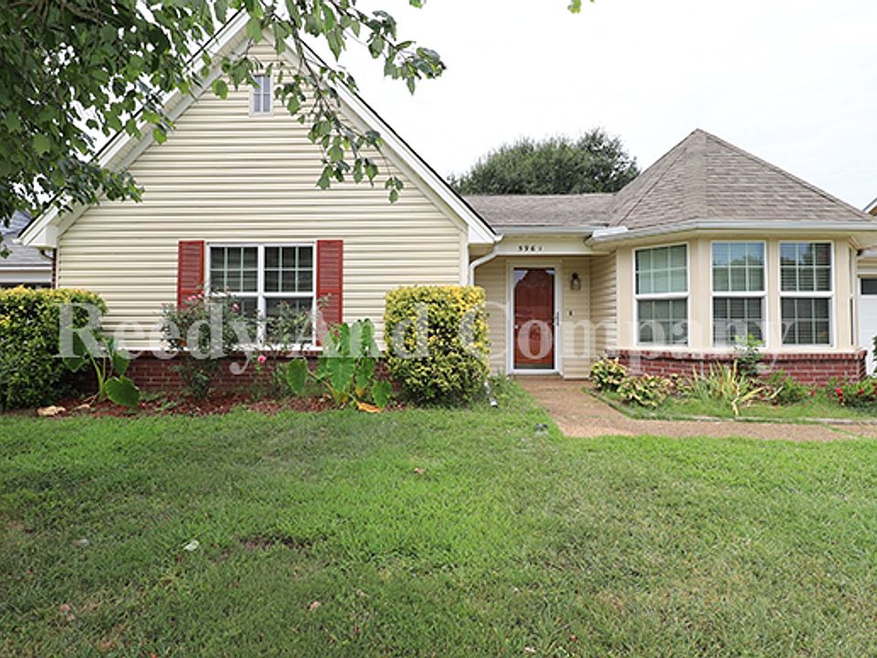 1st image of 5961 Kentwood Dr