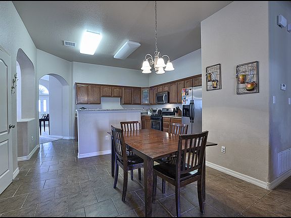 4th image of 7109 Luz De Sol Dr