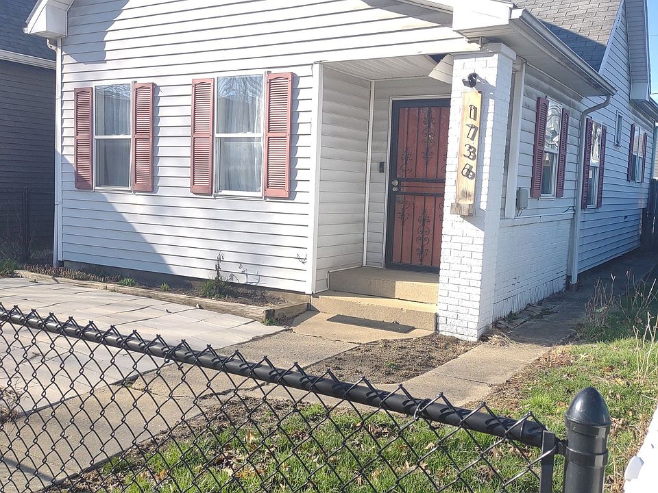 1st image of 1736 Hoyt Ave