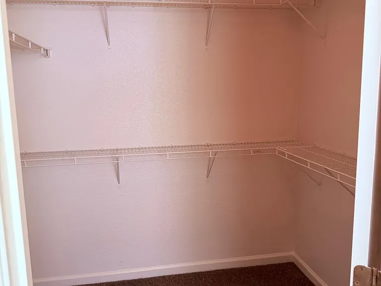 9728 Sand Hollow Way — Photo 3