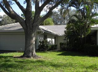 110 Southampton Pl N, Venice, FL 34293