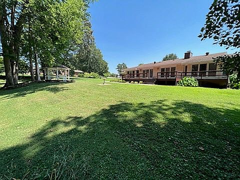 5th image of 66 Lake Ln