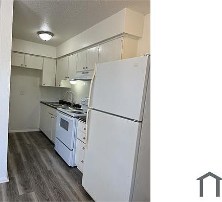 5th image of 1215 E 63rd St APT D