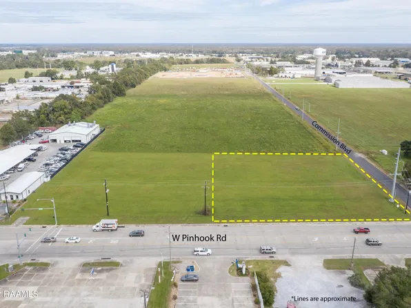 3400 W Pinhook Rd, Lafayette, LA 70508