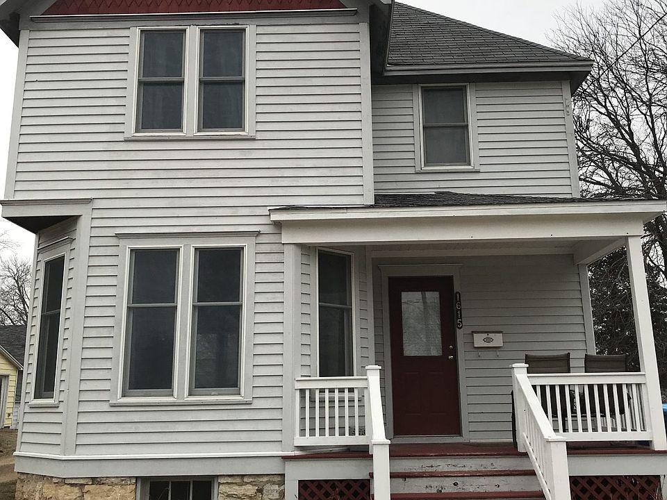 1st image of 1615 W 4th St