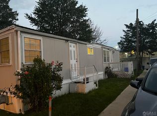 135 Oakdale Vlg, North Brunswick, NJ