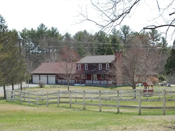467 Loring Rd, Barre, MA 01005