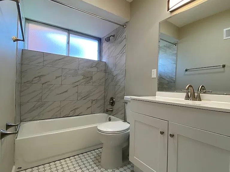 3501 Watson Rd — Photo 5