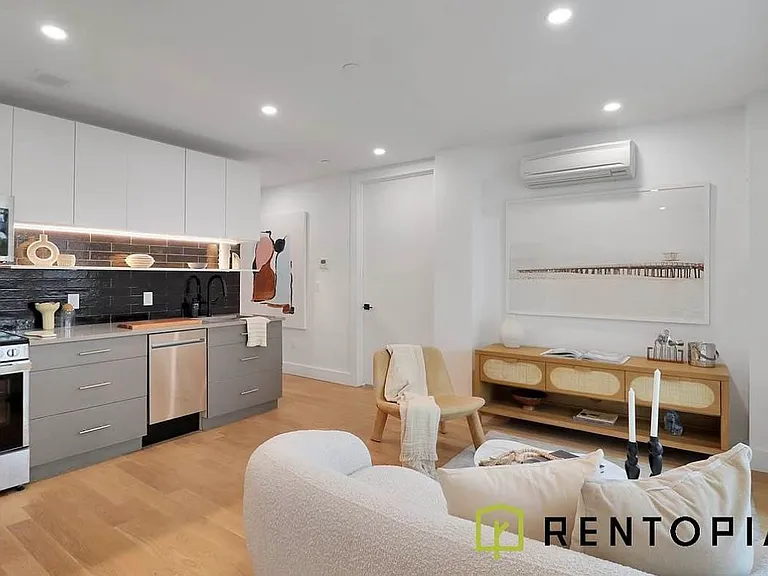 352 Meeker Ave #6A — Photo 2