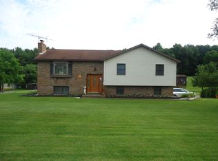 188 Bowdertown Rd, Cherry Tree, PA 15724