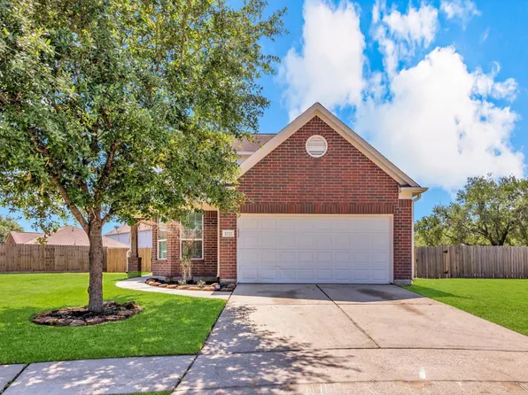 1722 Sun Point Ct, Humble, TX 77396