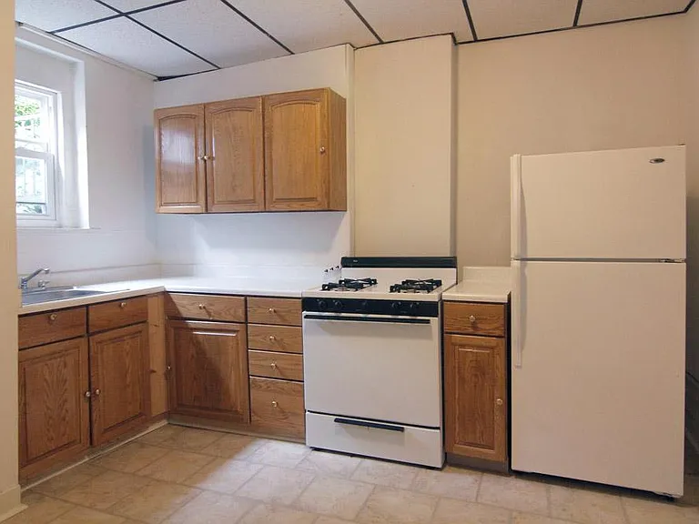 7720 Waverly St #3 — Photo 3