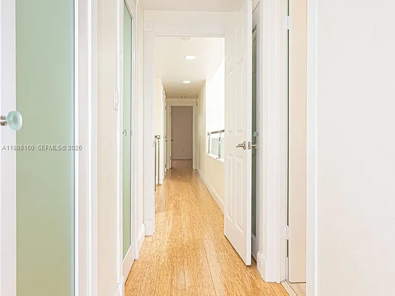 231 Poinciana Dr #401 — Photo 27