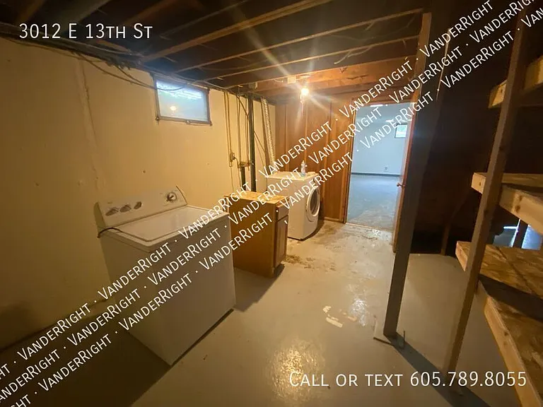 3012 E 13th St — Photo 19