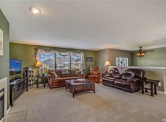 3rd image of 1202 187th Street Ct E