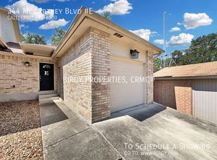 344 McCartney Blvd UNIT E, Canyon Lake, TX 78133