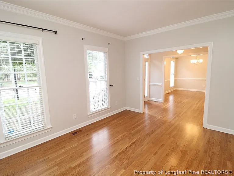 107 Hardaway Ct — Photo 7