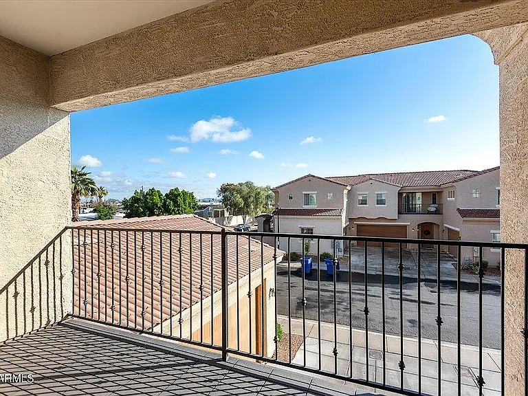 1367 S Country Club Dr #1089 — Photo 12