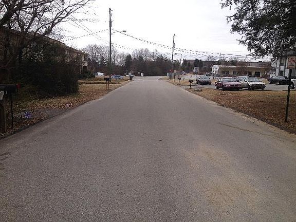 5th image of 5214 Hickory Woods Ln