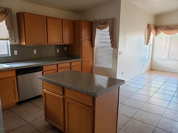 5th image of 4159 W Columbine Dr