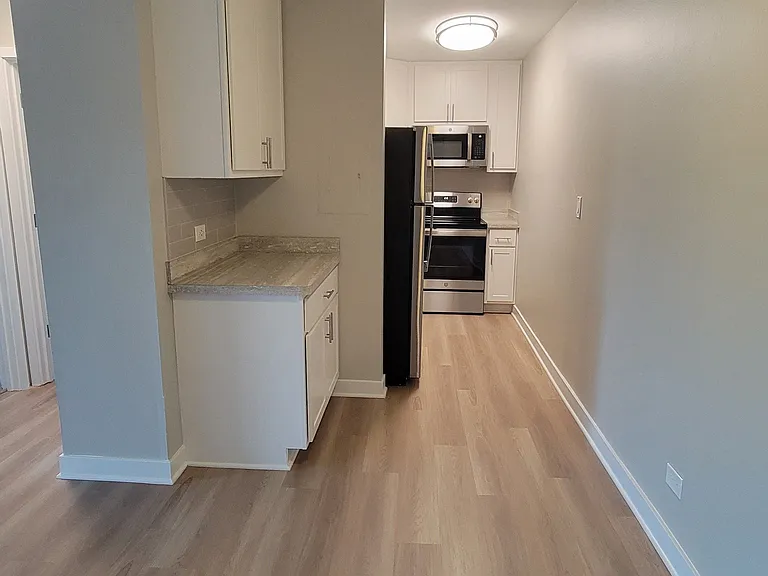 Lisle Station Apartments — Photo 61
