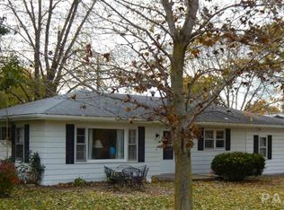 609 N Coal St, Colchester, IL 62326